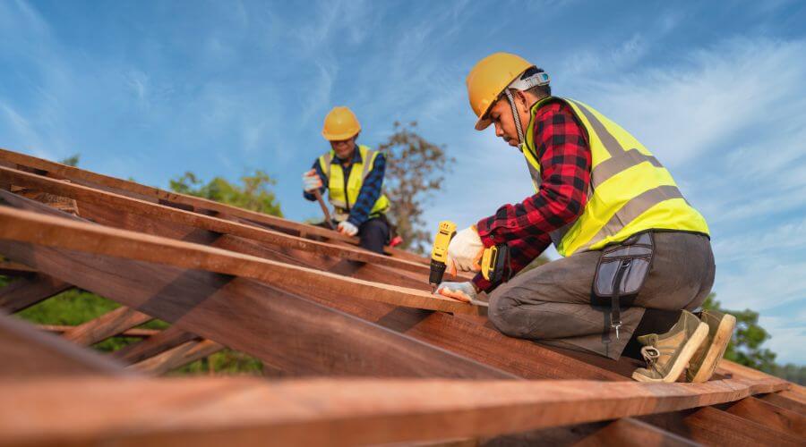 Professional Flat Roofing Installation services in Wales, UT